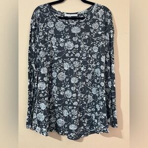 Peruvian Connection Black and White Floral Blouse size XL